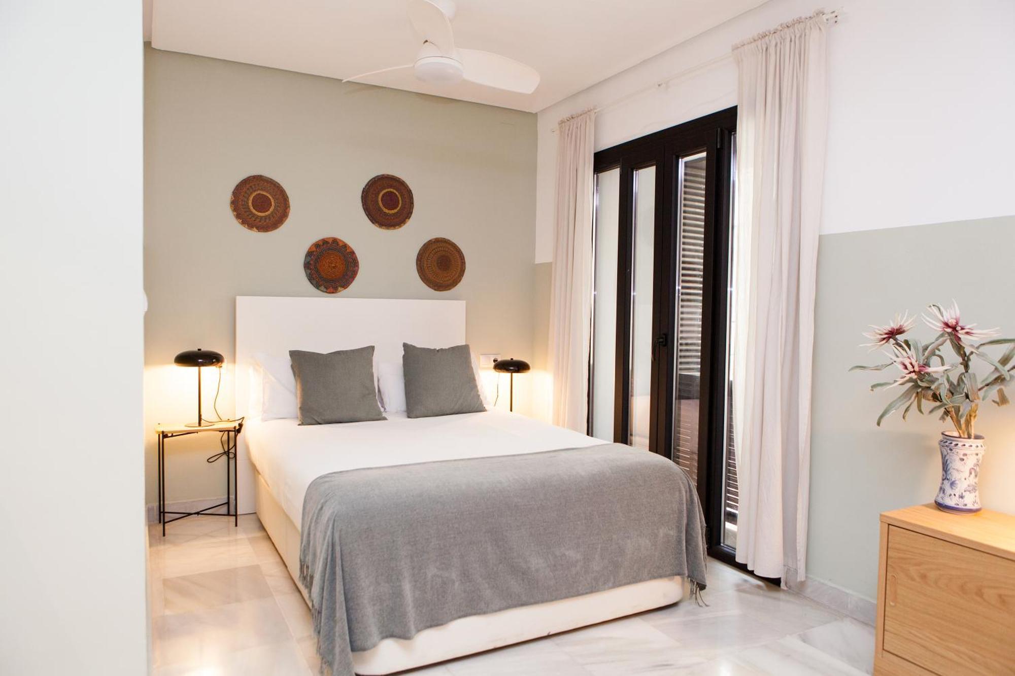 Galera Suites Séville Extérieur photo